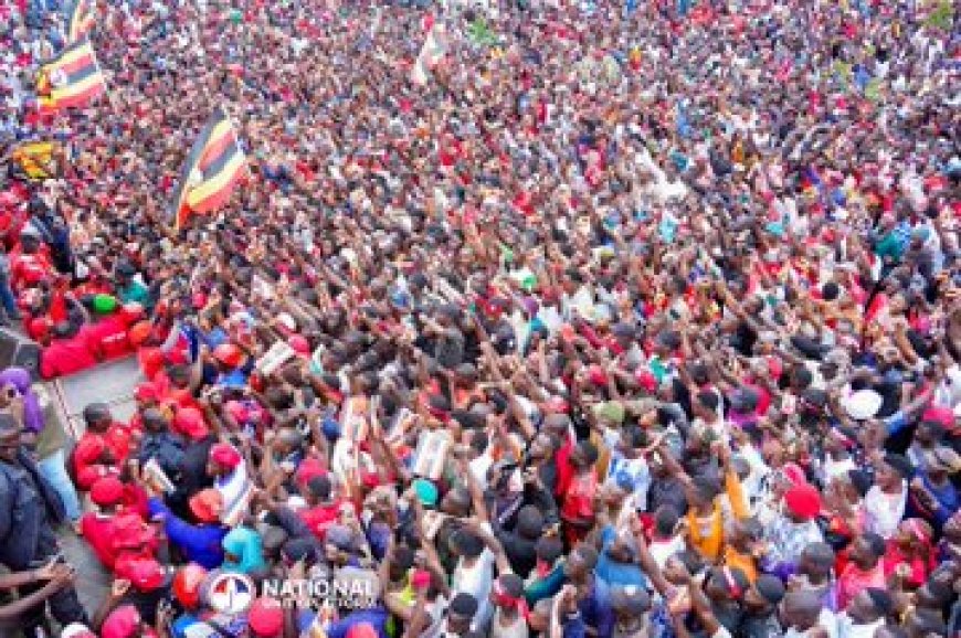 :  "Bobi Wine Draws Massive Crowds in Western Uganda Despite Violent Clashes